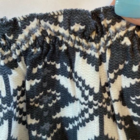 🎀 5/$20 🎀 Victoria secret PINK snowflake pj shorts size medium - Picture 5 of 12